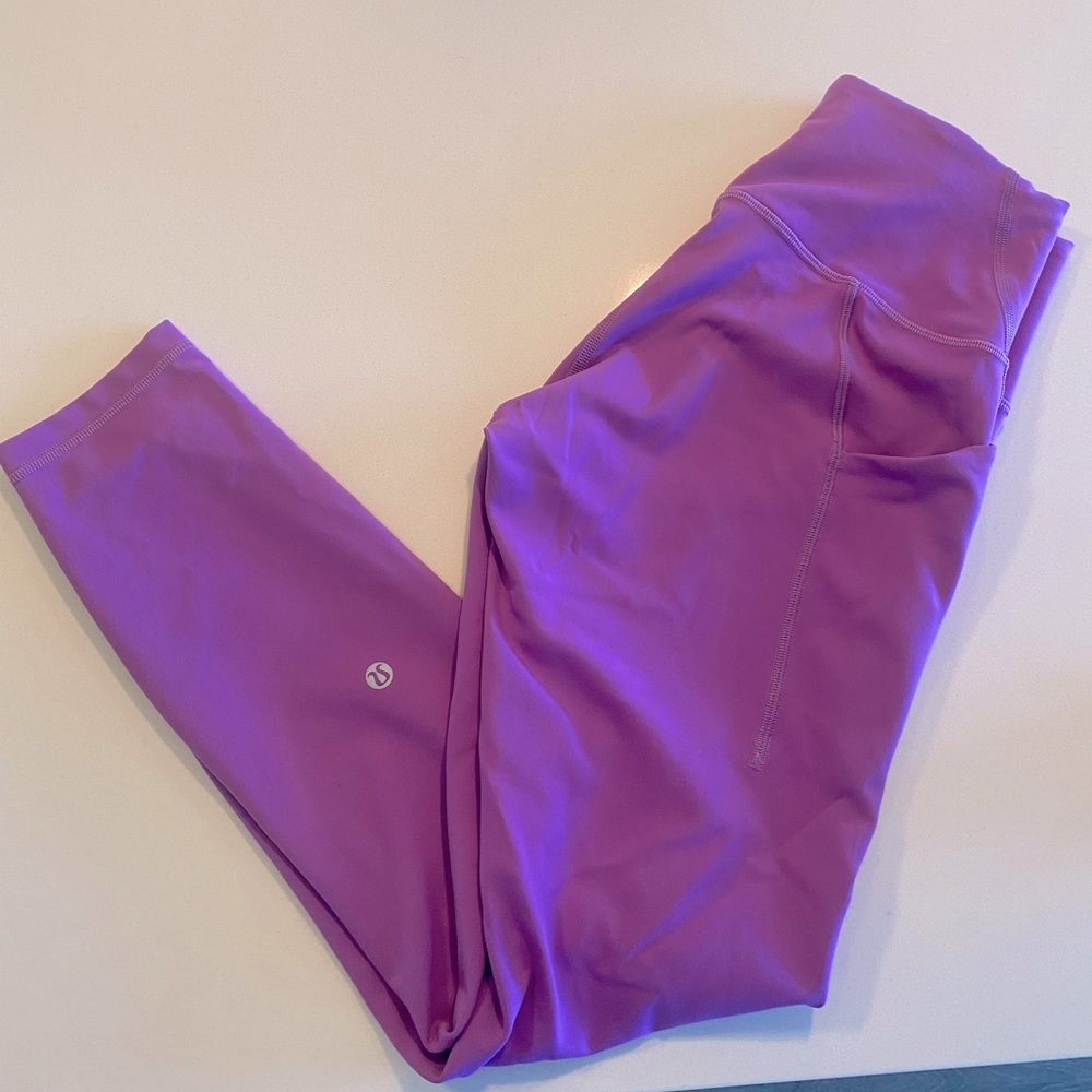 Lululemon Wunder Train High-Rise Tight with Pockets 25"